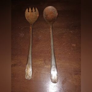 VINTAGE SILVERPLATED ITALY MARKED SALAD FORK AND SPOON TOSSER SET 9" LONG EACH